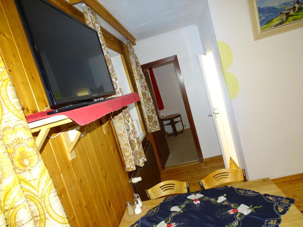 Ferienhaus-Roemerthurm Schoeder Ngoại thất bức ảnh